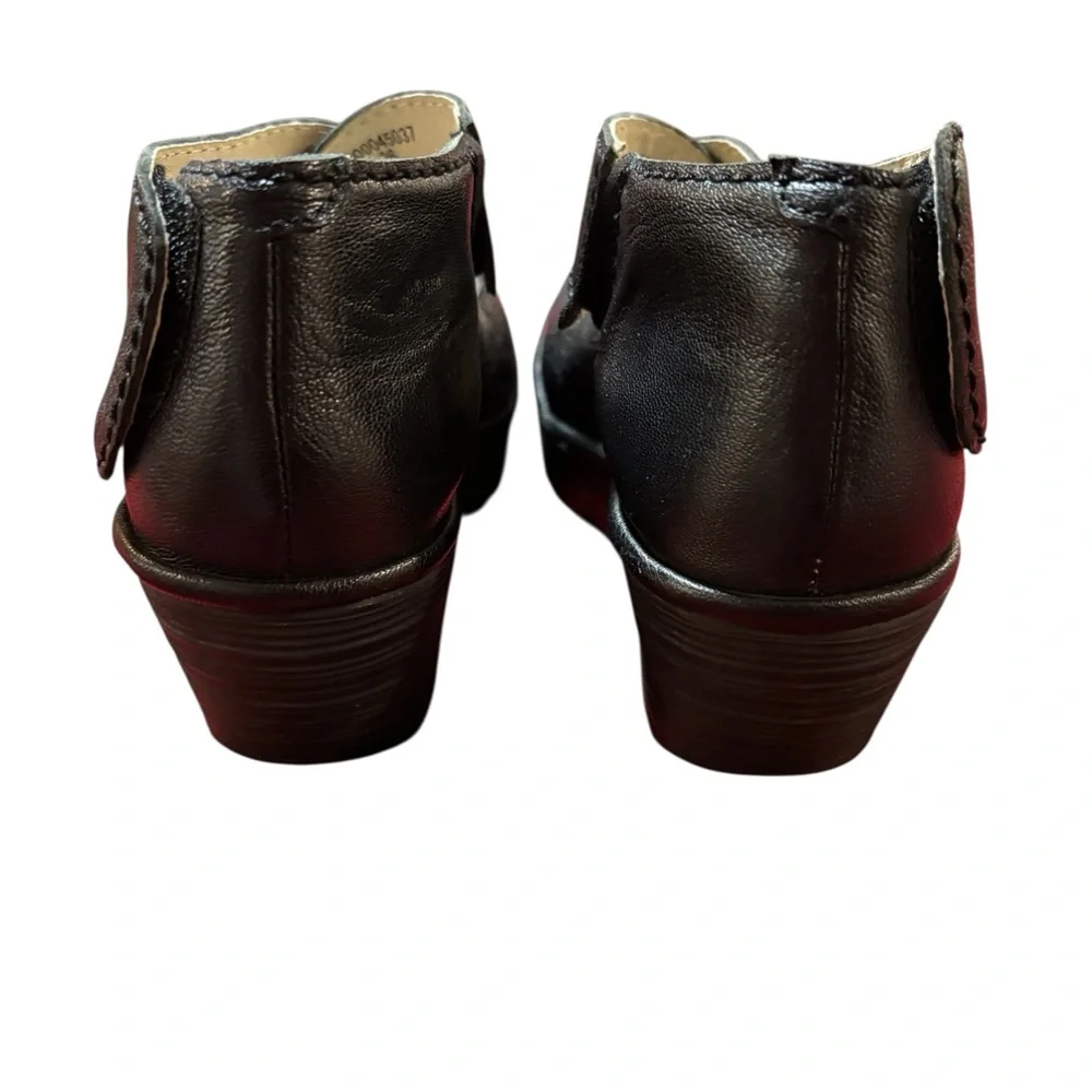 Fly London Black and Tan Leather Shoes - Picture 7 of 8